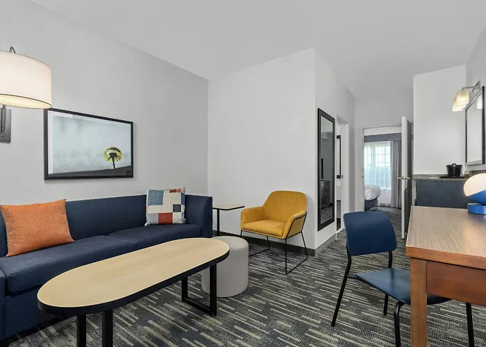 Express By Marriott Hotel 3*